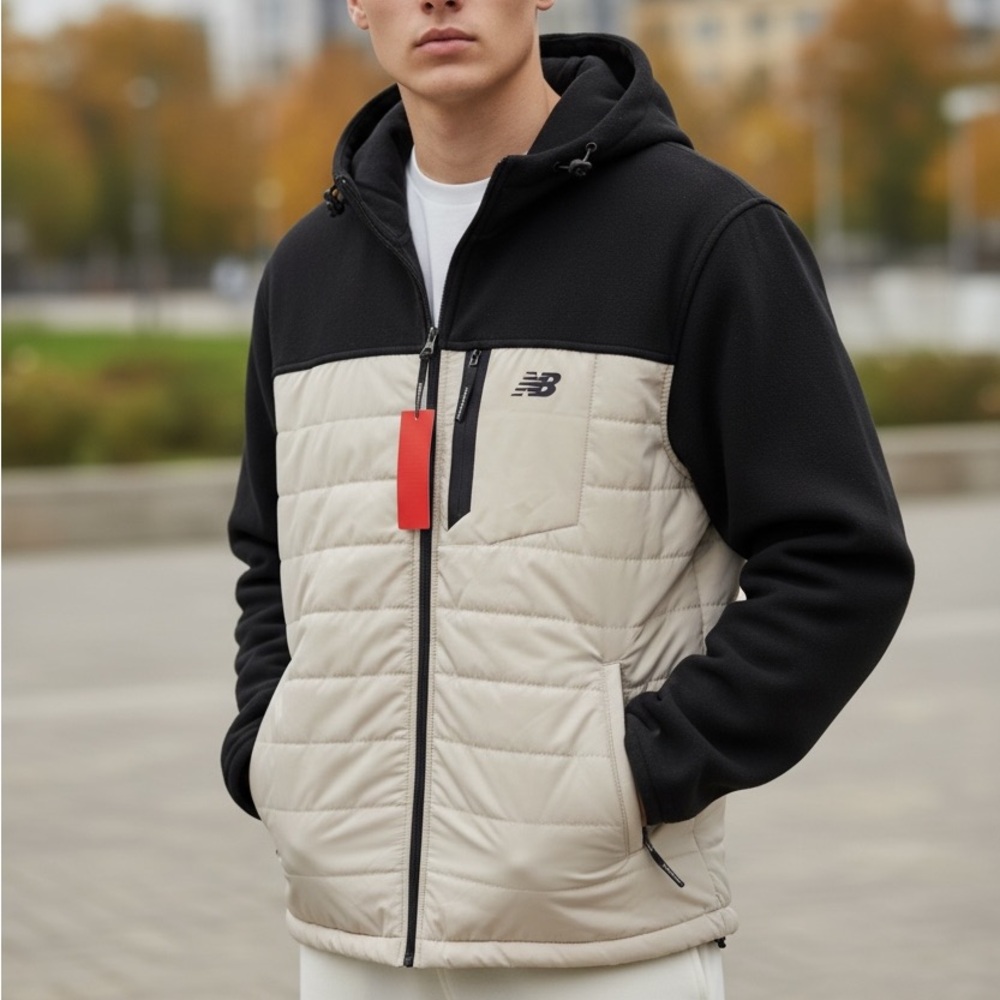 New Balanceâ˘Mâ˘Menâs Two-Tone Black and Cream Hooded Jacket